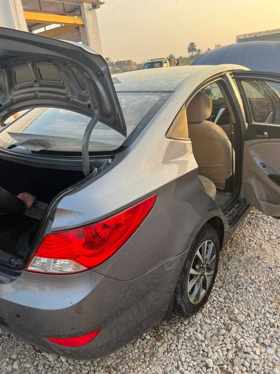 سيارة أكسنت خليجي مكفولة من كلشي باسمي رقم قادسية مكينة ١٤٠٠ رقم التليفون ***********
