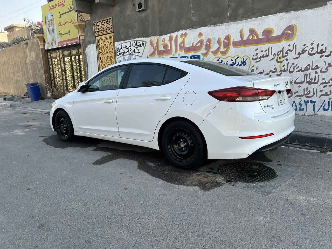 سلام عليكم النتره وارد امريكي 2018 حادث مدكر وبنيد بدون دواخل السعر 122 العوان البصره ***********
