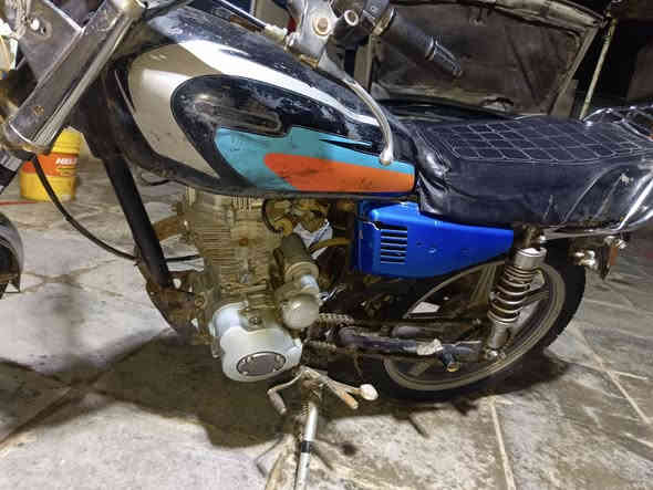 دراجه للبيع سعر 250 مكان غراف درجه خير من الله ***********
