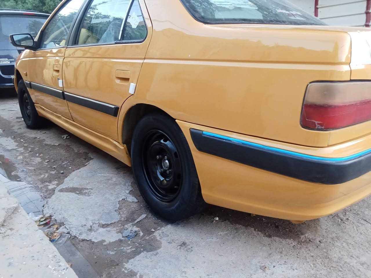 بيجو بارص 15 السياره اخت الجديده وجهازه من كير ومحرك وصدر وتبريد الصور كدامكم بغداد رايدها ب43$ الشراي يتصل ***********
