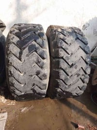 يا الله سلام عليكم زوج صيني مال شركه جوبلس ٢٠ ونص ع ٢٥ تاير نضيف كل ضر...