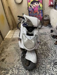 دراجه سكنس فحل للبيع السعر 500وبيه مجال دراجه نضيفه كلشي مابيه مكانه ا...