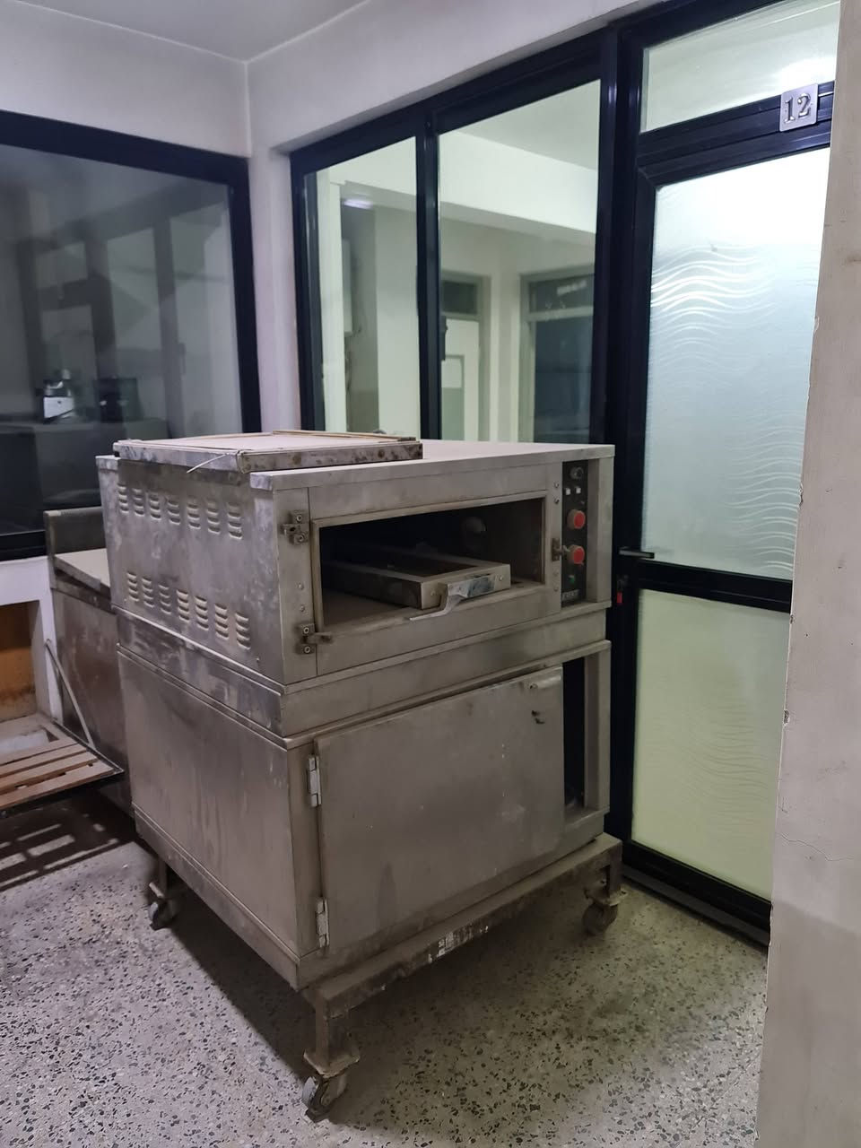 اغراض مطعم للبيع الحاله جيده استخدام مده قصيره للاستفسار عن السعر التواصل على الخاص


**إذا كنت صاحب هذا الإعلان وتريد حذفه لأي سبب، رجاءا أرسل رسالة إلى الدعم الفني**