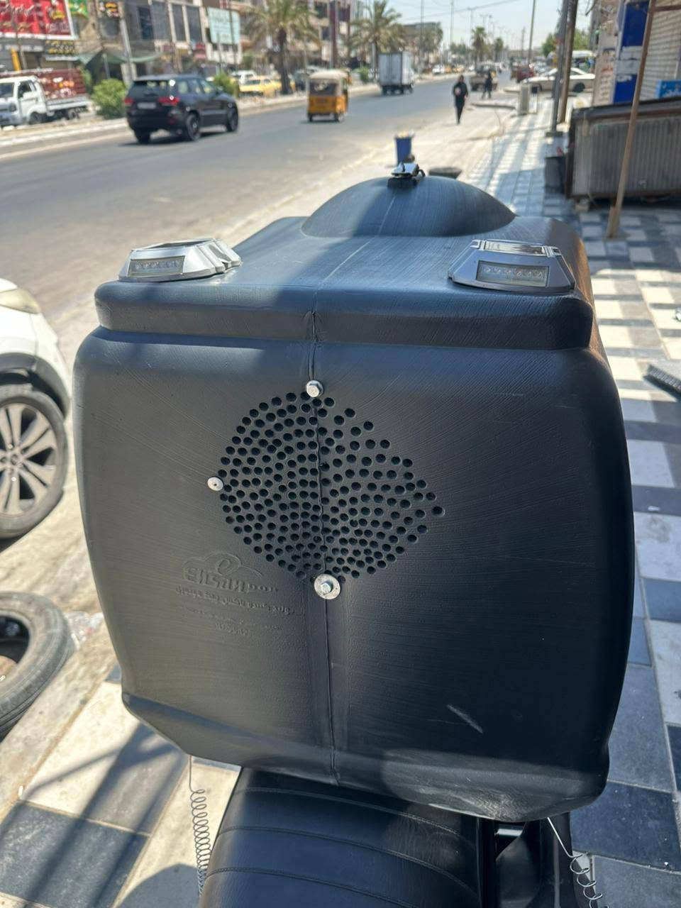 صندوك اخو جديد هوه سماعاته ويه هذني طالعات بل صور قيم وخذ


**إذا كنت صاحب هذا الإعلان وتريد حذفه لأي سبب، رجاءا أرسل رسالة إلى الدعم الفني**