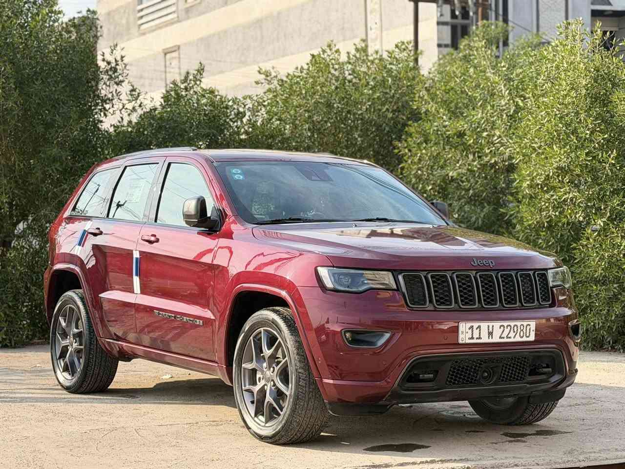 جيب خليجي ثمانينية 
 السيارة ماشية 53الف  (كيلو)
موديل 2021
ملاحظه ( يوجد بارد بل باب امامي ورصعه بيدار جامغ امامي ونص دعاميه خلفيه صبغ الباقي كفاله)
V6 3.6L محرك
* المواصفات :
80th Anniversary نسخة ال *
* رادار امامي مع مانع تصادم .
* اصطفاف ألي ( اوتوپارك ) .
* تحذير الخروج عن المسار .
* نقطة عمياء .
* دفع رباعي 4x4 .
* فرش المقاعد من الجلد .
* المقاعد الأمامية تبريد .
* صفي المقاعد الأمامية كهربائية .
* ذاكرة لحفظ وضعيات الجلوس .
* المقاعد الأمامية مع تدفئة .
* المقاعد الخلفية مع تدفئة .
* ويل قياس 20 انج .
* مقود السائق كهربائي .
* تدفئة ستيرن .
* سقف بانوراما .
* شاشه كبيرة 8.4 انج .
* نظام الخرائط (GPS) .
* نظام خاص للطرق الوعرة .
* المصابيح الأمامية زنون .
* المصابيح الأمامية مع LED لايت .
* كشافات الضباب زنون .
* تشغيل عن بعد .
* صندوق كهربائي .
* حساسات أمامية .
* حساسات خلفية .
* كاميرا خلفية .
للاتصال : ***********
