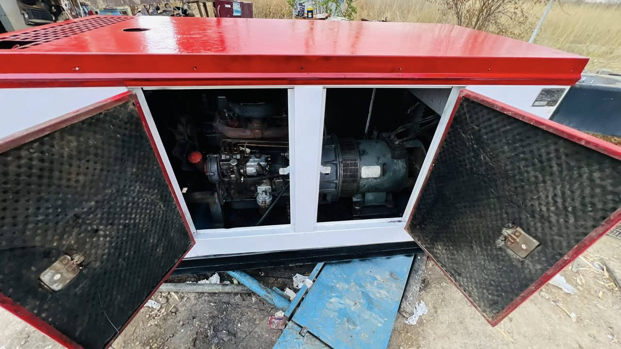 سلام عليكم اخوان

مولد بيركنز صيني للبيع
كاتم
راس التوايد30KV

مكينه صافيه لابخار ولاتنقيص 
مولده نظيفه حيل مابيها اي نقص
السعر مناسب ١٨ ورقه
مكانه الانبار -صقلاويه
***********
