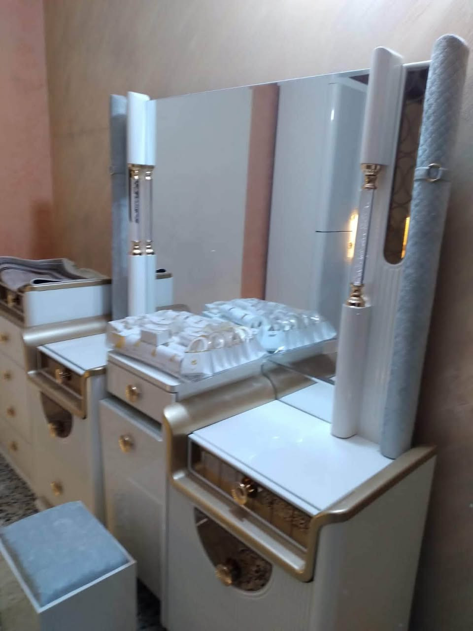 للبيع


**إذا كنت صاحب هذا الإعلان وتريد حذفه لأي سبب، رجاءا أرسل رسالة إلى الدعم الفني**