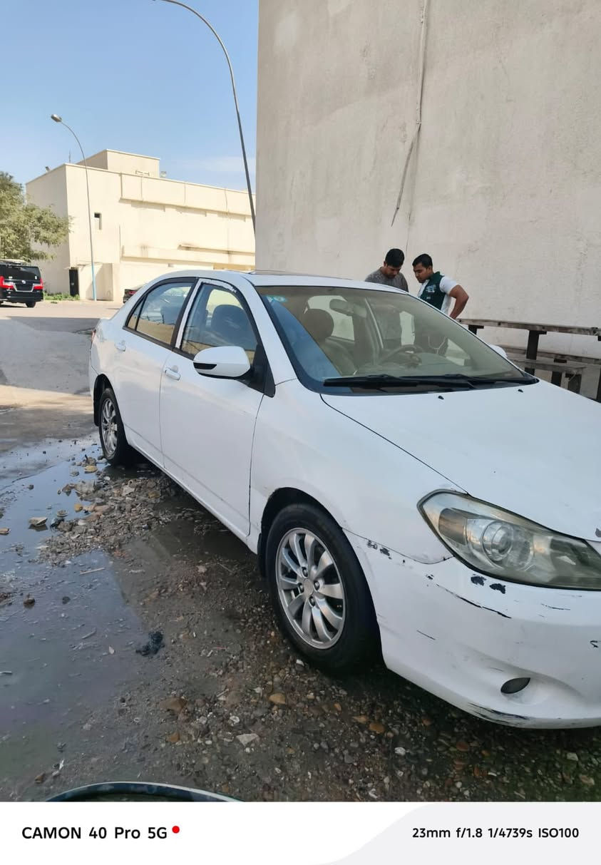 السلام عليكم Byd 2013 G3
بصمة فتحة اشاير بالمري شاشة 

تشغل عن بعد. كشنات جلد   
بغداد المنصور.  السعر ٤٨ ورقة 
*********** ‬

