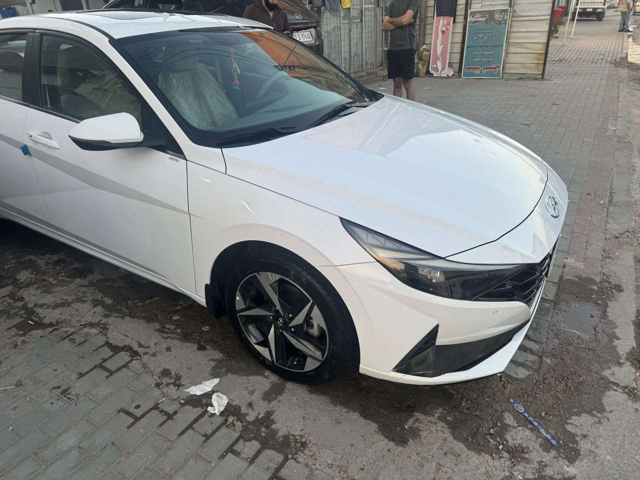 سلام عليكم ورحمه الله وبركاته
—#للبــيع النترا 2021خليجيه 

—فول مواصفات الخليجي المعروفه 

ســنويه وهزه جديده بآسمـــــــــــي 

محرك:.2000 دوش المــــرغٌـــــوب

مكفوله عده كم ملاحضه بسيطه جداا 

——بصمة تشغيل 

-سلايد 

—شغال (تشغيل عن بعد)

—واير ليس (شحن موبايل)

-ليد أمامي و خلفي

-حساس أمامي و خلفي 

-مري شفط 

-داخل بيجي +دوشمه جديده 

-شاشه كاربلي 

-تبريد قطعتين  

-صندوك ذكي 

-اربع انظـمه قياده 

كــروز سرعه——- 

—العنوان بغداد حي الجهاد ——📍

الــهاتف *********** ——بيه واتساب
