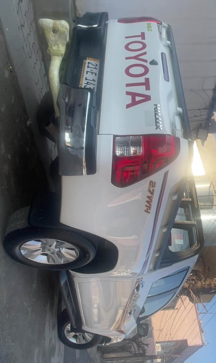 تاقانە تاقانە  🎌🤍📦📦
مواسەفات دەرەجە یەکە 
گێڕ تۆماتیکە 
دەبڵ ئەکسل و گێڕ و مەکینە بەشەرت 
پارچە ساغە 💎
بێ بۆیاغ🤍  
تەنها یەک بست تاعدیلی هەیە لە بۆدی دواوە لای سەیاق 
بەڵام زۆر جوان چاک کراوە پێیەوە دیار نیە 
جوانکاری کاملە هۆک و سمێڵ و باڵ و ناو بۆدی کاملە 
چوارتایەی لۆکی لە ژێرە ٪ ٩٠  پاکن 
تەنها 145000 ڕۆیشتووە 
ژم: *********** 
نرخ:٢٥٠$ گەڵا و مەجالێکی برایانەی تێدایە رانية, السليمانية
