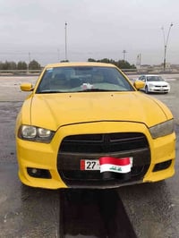 سلام عليك شارجر 14 سياره نضيفه حلوه ما ذب عليه الف سدر حداديه كير مكين...