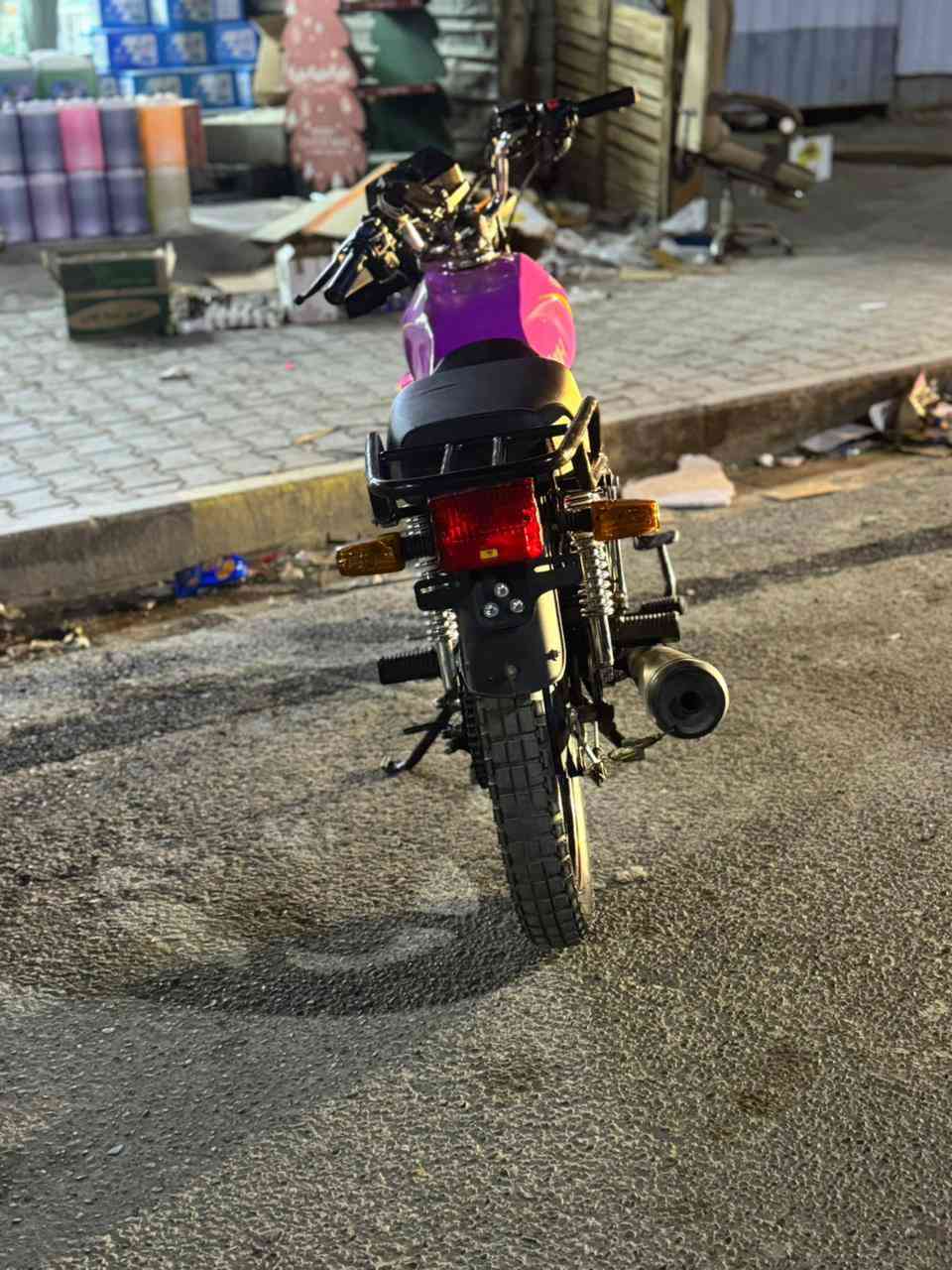 السلام عليكم شباب سولنك ماكس2024 خمسه كير اوراق كامله دراجه نضيفه كامله مكمله كهربائيات  شغاله مكينه ناعمه مكاني بغداد المحمودية السعر 650 
***********/***********
