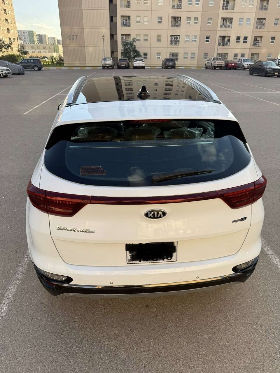 كيا سبورتج خليجي(جيتي لاين)
موديل 2021
ماشية 56
 فول 1/1 اعلى فئة بالموصفات معوفة لجيتي 

موصفاتها : 
مكينة 2000 
بصمةتشغيل
بصمة عدد 2
وبصمة ابواب 
وبصمة صندوك
بانوراما
ترحيب عند الاقتراب
شاحن واير لس
مري شفط 
جنطه كهرباء 
لد نهاري  + بك لايت LED 
لايت ضباب
ويل كب 19
كشنات جلد + كهرباء السائق والصدر
مود درايف DRIVEMODE 3انضمه
ستيرن رياضي  حرف Dمختوم بجيتي
تحكم ستيرن فول مع تحكم بلوتوث
قطعتين تبريد امامي خلفي 
سايد بريك بصمة 
زراگه لايت
لايت اوتو
اريل نفكيشن
حساس امامي
حساس خلفي
نضام منحدرات
5 ويل مال جيتي
شفتات ستيرن
شاشة اعطال
مكفوله 
السونار موجود
رقم بغداد باسمي تحويل مباشرة 
225 ورقه 
اي استفسار 
***********
مكان بغداد بسماية
