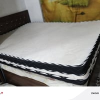 دوشك • اسفنج ضغط عالي • مستعمل قليل