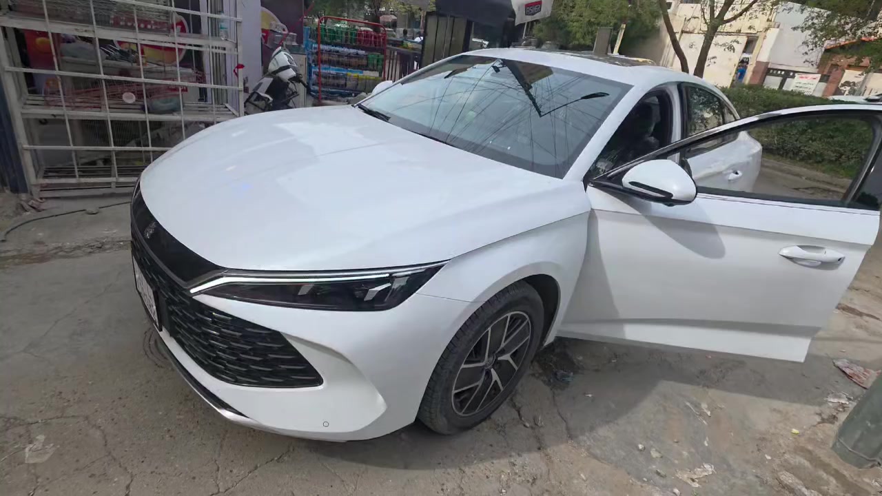 🔧 خدمات برمجة وصيانة أنظمة BYD
📱 تحديثات | DiLink | حلول تقنية
⚠️ المبرمج عمر محمود – خبير أنظمة BYD المستقل
📞 ***********
