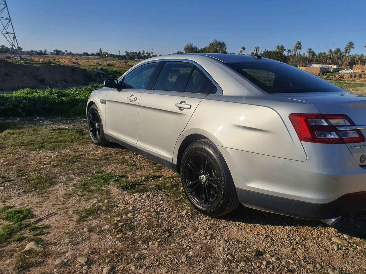 سلام عليكم فورت تورس محرك كير صدر ضفيره طغم تاير كله جديد امريكي تبريد ثلج رقم سليمانيه سنويه جديده لبيع سونار موضح بصوره سعر ١٠٨بيه مجال لطيبين سياره مكانه خانقين ***********الي يريد يتصل لئن ماعندي مازنجر
