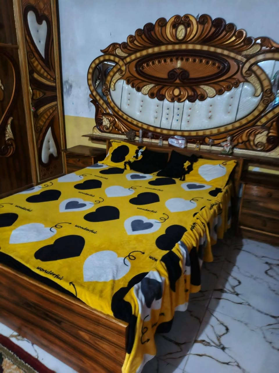 السلام عليكم غرفة نوم صاج مثل ما واظحه بصوره المكان كوت شارع النفط السعر 800 وبيهة مجال
***********
