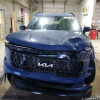 اعلان مزاد ▪️نوع السيارة : KIA TELLURIDE EX X-LINE ▪️الموديل : 2024 ▪️...