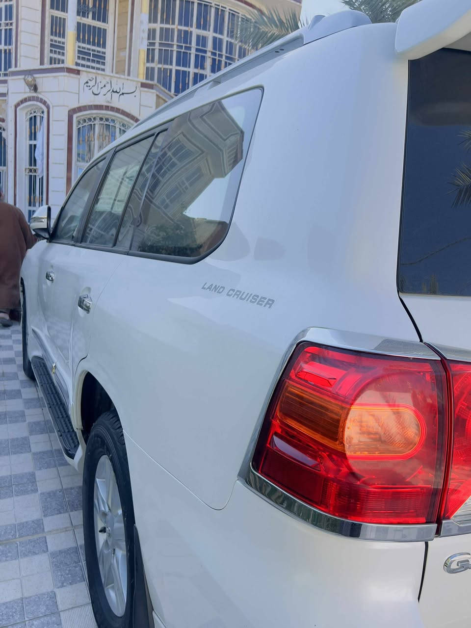 السلام عليكم اخوان مكلف بنشر 🫰
للبيع لاندكروز  2014

بريم اصل  G.X.R

سيارة مكفولة كفالة عامة 

شرط ع الفحص 

السياره جديده بمعنى الكلمه

‌‎ مواصفات/ 

كشنات جلد _كشنات كهرباء_ سلايت روف _ فور ويل _ ابواب بصمتين _اشاير مري _ زراك لايت _حساس امامي خلفي _ تبريد ثلاث قطع _ ثلاجه‌‎ _تحكم استيرن _ مري قلابه_ مري شفط_ زراگات لايت _ منظومة زنون وبعد بيه ﮪـُواჂ̤ موصفات 
السعر : 42.500 $ مع المحال 
حداديه تخم تايرات جدد  كله جاهز 

مكان السياره حله بأسمي السياره

للاستفسار  حله شوملي

0773 502 3120
