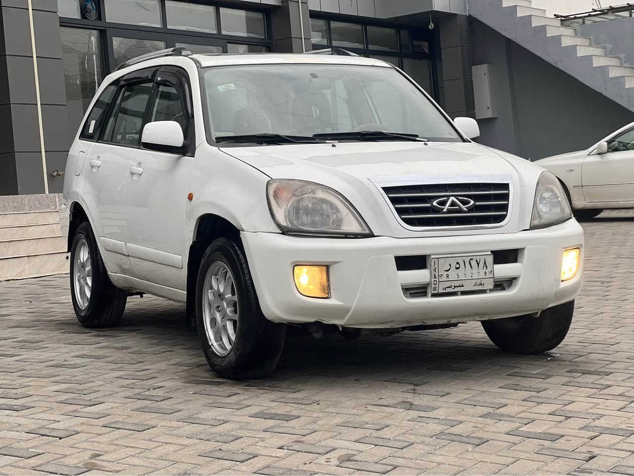 سەرەتا بەناوی خودا ........          
شیلی 2012 تەحویلی ئەسلی سەنەوی پلاستیک گێر تۆماتیک  بۆیاخی نیە تەبرید ساردوو گەرم لەسەر سویچ ئیشدەکات فول مۆسەفاتە ناو زەرد کوشن جلدی بیلاد 4جام کارەبا قوفڵ مەرکەزی و ئاوێنه کارەبا سوکان ڤۆلیۆموو شاشە ئایپات و سڵایت فولە تەقەو ڕەقەی بەشەرت کارەبای کامل ئیشدەکات گێروو مەکینەی بەشەرتە 
ناونیشان......سەیسادق 
سێعر.....38گڵاو کەمێک مەجال 
ژ.م.....*********** السليمانية, العراق
