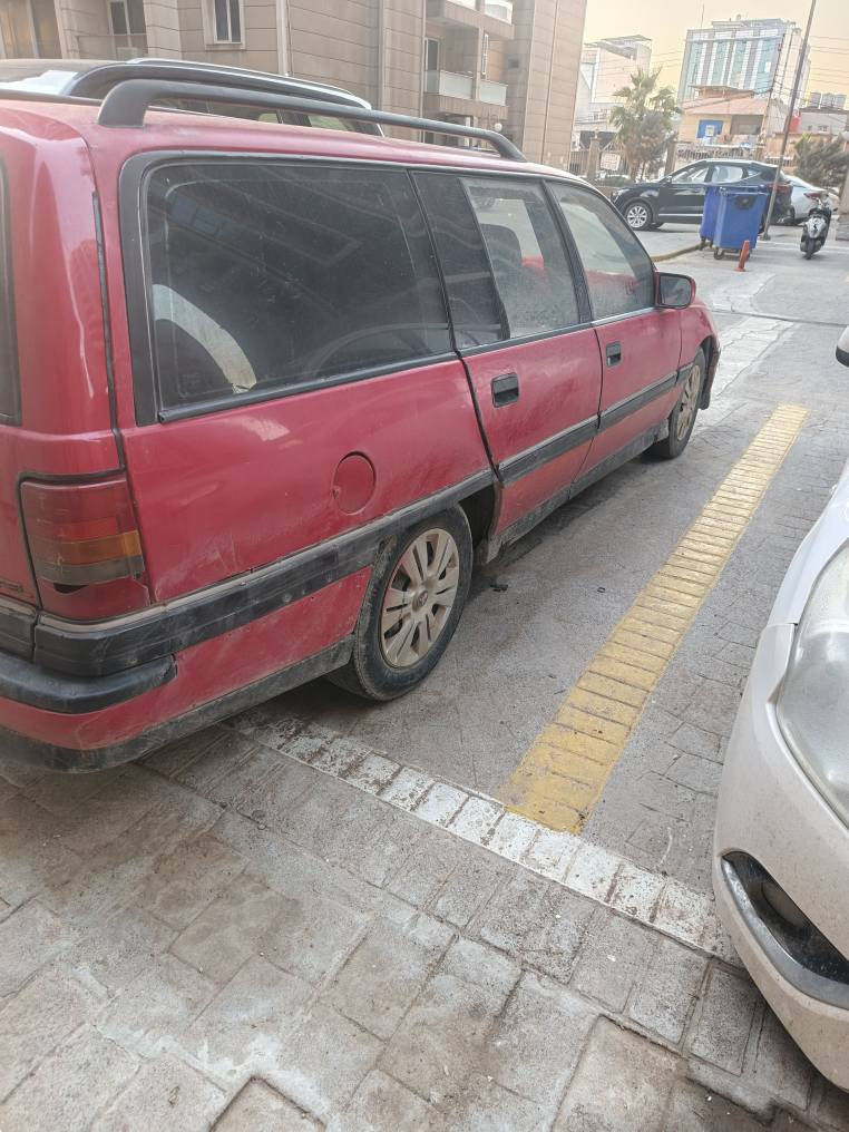 ئوميگا ستيشن موديل ١٩٩٢ سنوي واجيه به شه ر تي اوليات سياره. بي عه. يبه مكينه. له ساردي دوكه لي هه يه)گير اكسل به شه. رت هه موي ايش دكات ته قه و ره. قه ي نيه سعري ١٥ ورقه له هه و ليرم
*********** أربيل, العراق
