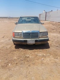 مرسيدس ٣٠٠ • موديل ٩٢ • مكينة وگير