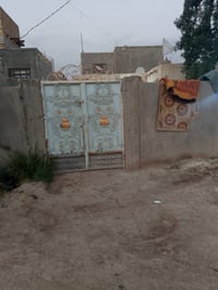 الدار للبيع المكان القاسم ع حي السعيدي مقابل جامعه الخضراء يبعد عن طري...