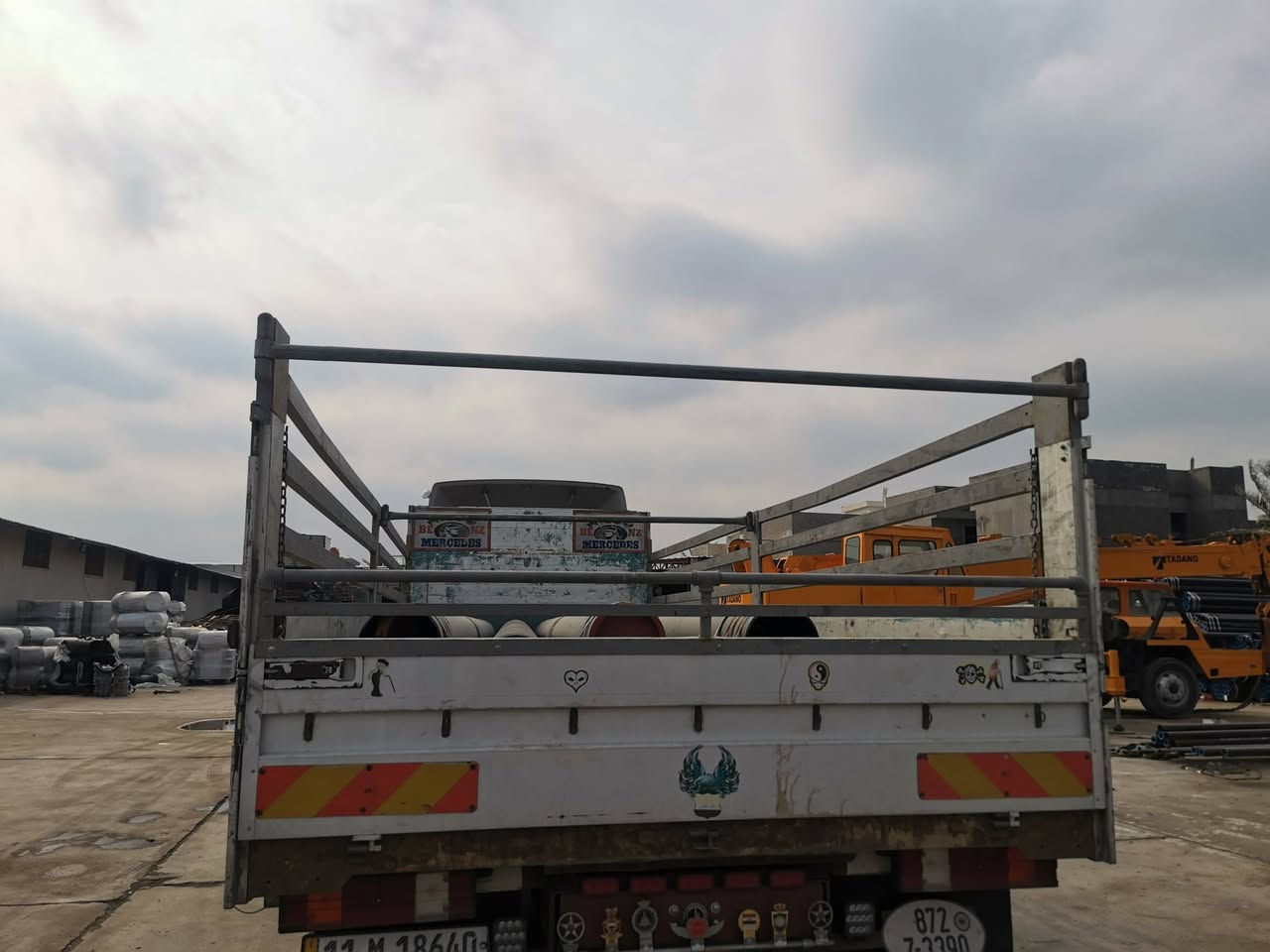 سلام عليكم البيع بدي سبعه وربع صفاح 60 عرض2.50 سعر 18وبي مجال ***********
