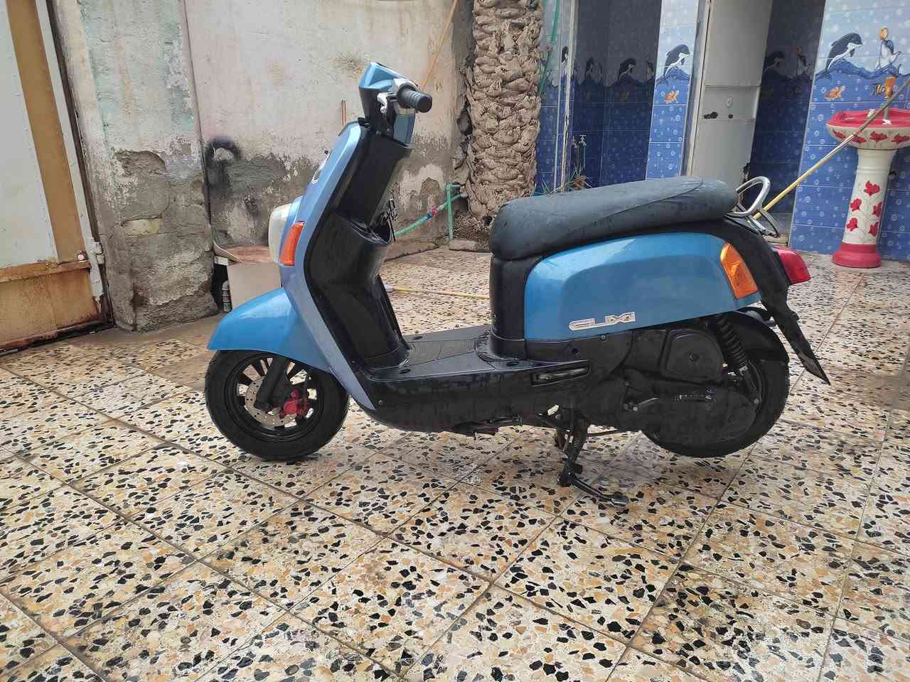 دراجه بوليس سعره700 وبيها مجال***********
