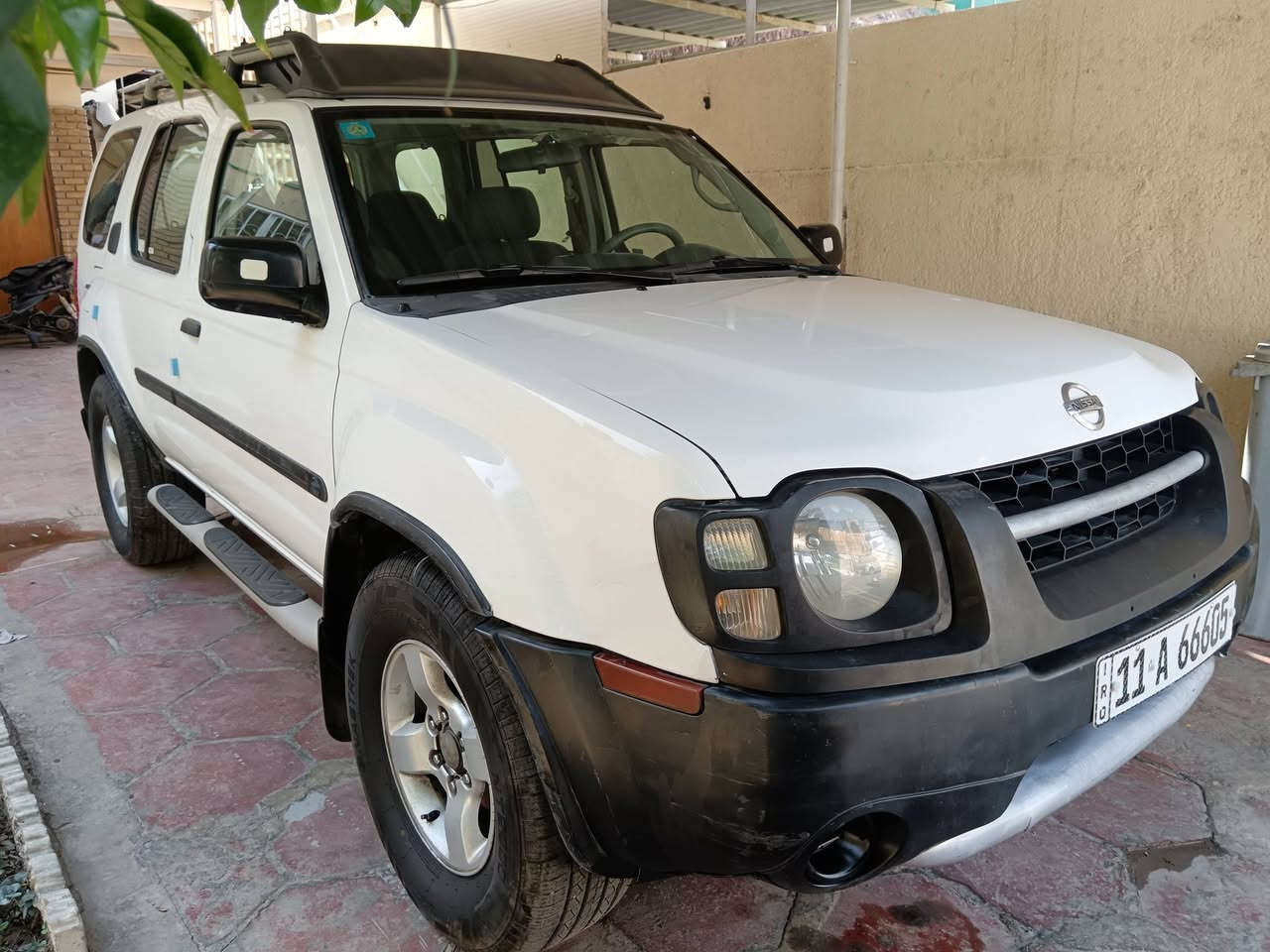 السلام عليكم
نيسان اكس تيرا
موديل 2004
سيارة جاهزة من كل شي  مكينه كير تبريد كله تمام كهربئيات صدر كله جيد بسمي سنويه ال 31
مكاني بغداد البلديات
السعر.. 77 بيه مجال للشراي
م.  *********** Anmed
اخون السيارة بدون حادث ولا صبغ ولا تبديل فقط وتكحيل بسيط
ماشية 132 تقريبا
نواقص بيه فقط طوافة البانزين. زوج دبل خلفي فقط لا غير
