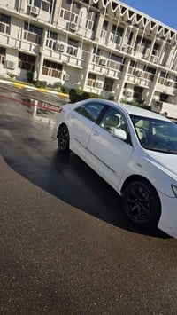 عندي كامري 2008 مراوس ب c200 محرك 3600  16 او 15... 07804998867