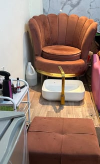 جاكوزي قدم • للبيع