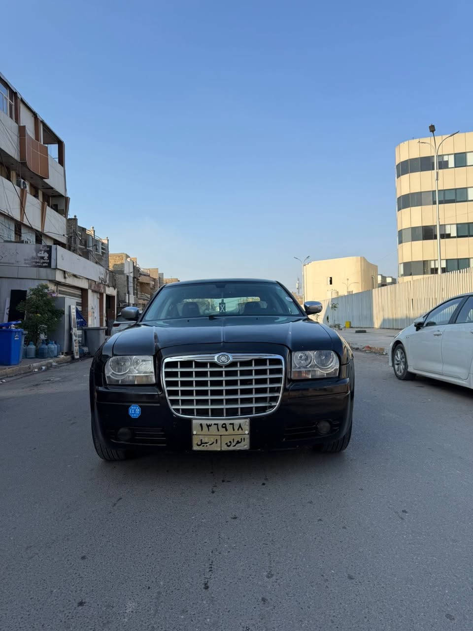 السلام عليكم اوبامه موديل 2008 بيها قطاع صبغ حادثها من امريكه جاملغ خلفي كير محرك خير من الله  تبريد خير من الله تخم تايرات جديد صدر امامي خلفي السياره رقم اربيل معاملتها جاهزه على بصمه حته هزه هازها وكل الوصولات دافعها تاخذ صافي بس تبصم وصاحبها بغداد موجود تاخذه وتروح تبصم السعر (98)وبيها مجال بسيط التصال ***********العنوان بغداد حي اور
