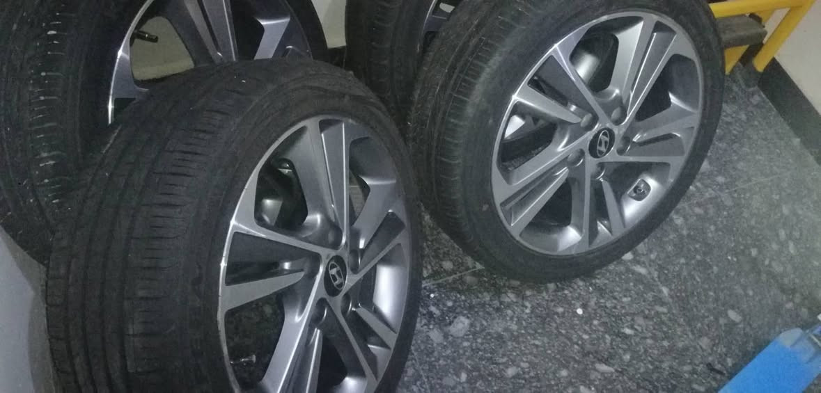 السلام عليكم عندي تخمين ويل كب كلش جدد مع الإطارات حجم ١٧/١٦) سعر الواحد ٣٠٠ الف


**إذا كنت صاحب هذا الإعلان وتريد حذفه لأي سبب، رجاءا أرسل رسالة إلى الدعم الفني**