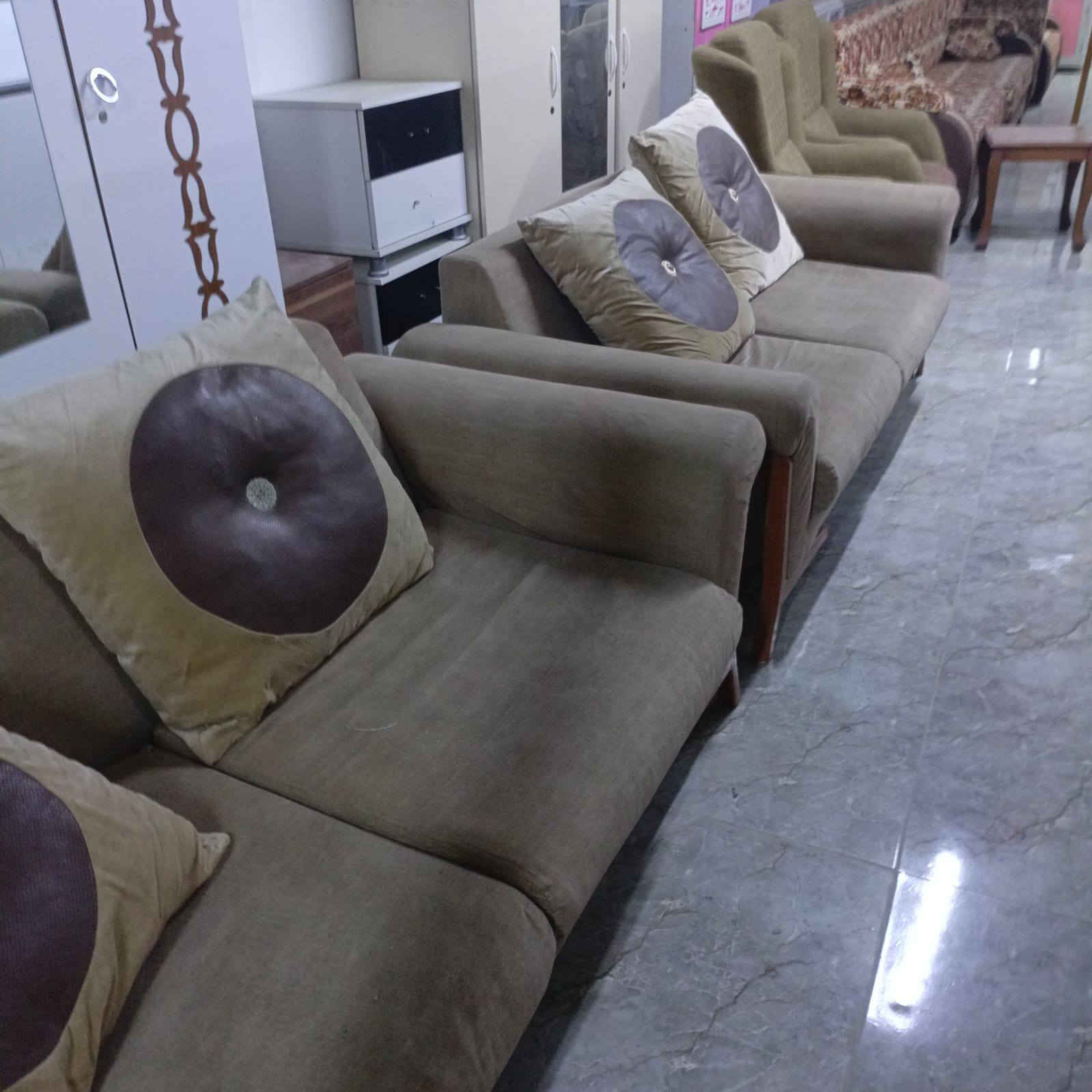 بضاعه باله نظيف جدا، ،، المحاويل حي العسكري قرب المولده /الشارع الفاصل بين حي العسكري وحي الاسرى للاستفسار مراسلة الصفحة او الاتصال على الرقم ***********
