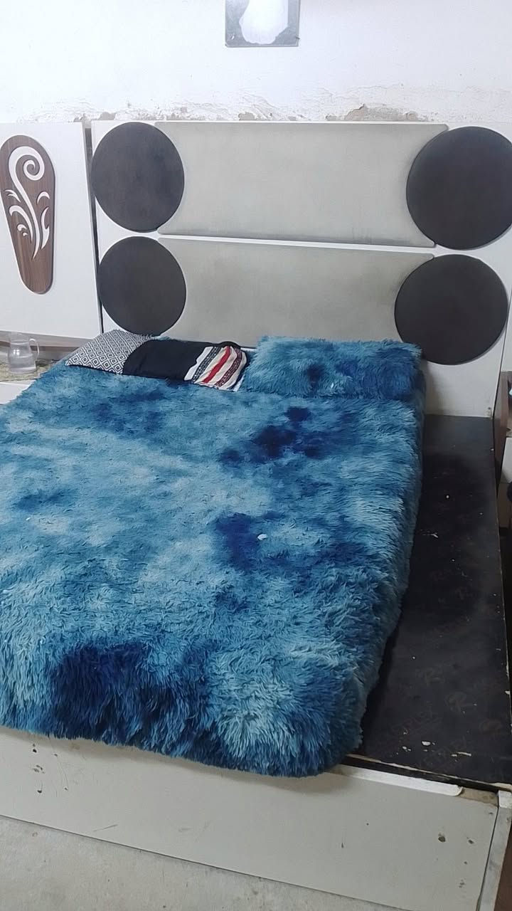 سلام وعليكم غرفه نوم تركي لبيع سعر 300 وبيها مجال الامين بسكينه عدد القطع 6 قطع


**إذا كنت صاحب هذا الإعلان وتريد حذفه لأي سبب، رجاءا أرسل رسالة إلى الدعم الفني**