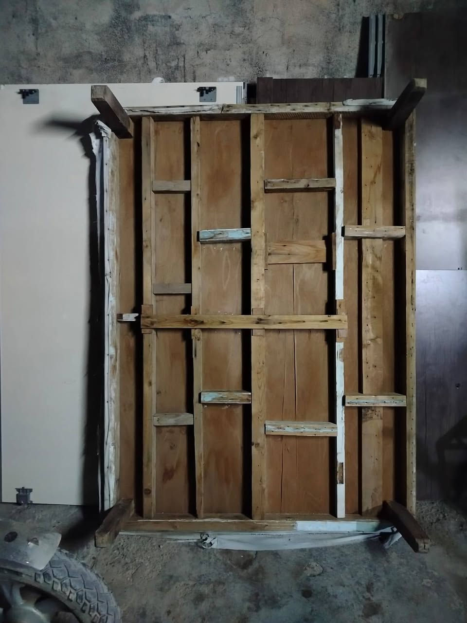 كنتور  للبيع 70و بي مجال وجربايه 30وبي مجال    رقم الهاتف ***********
