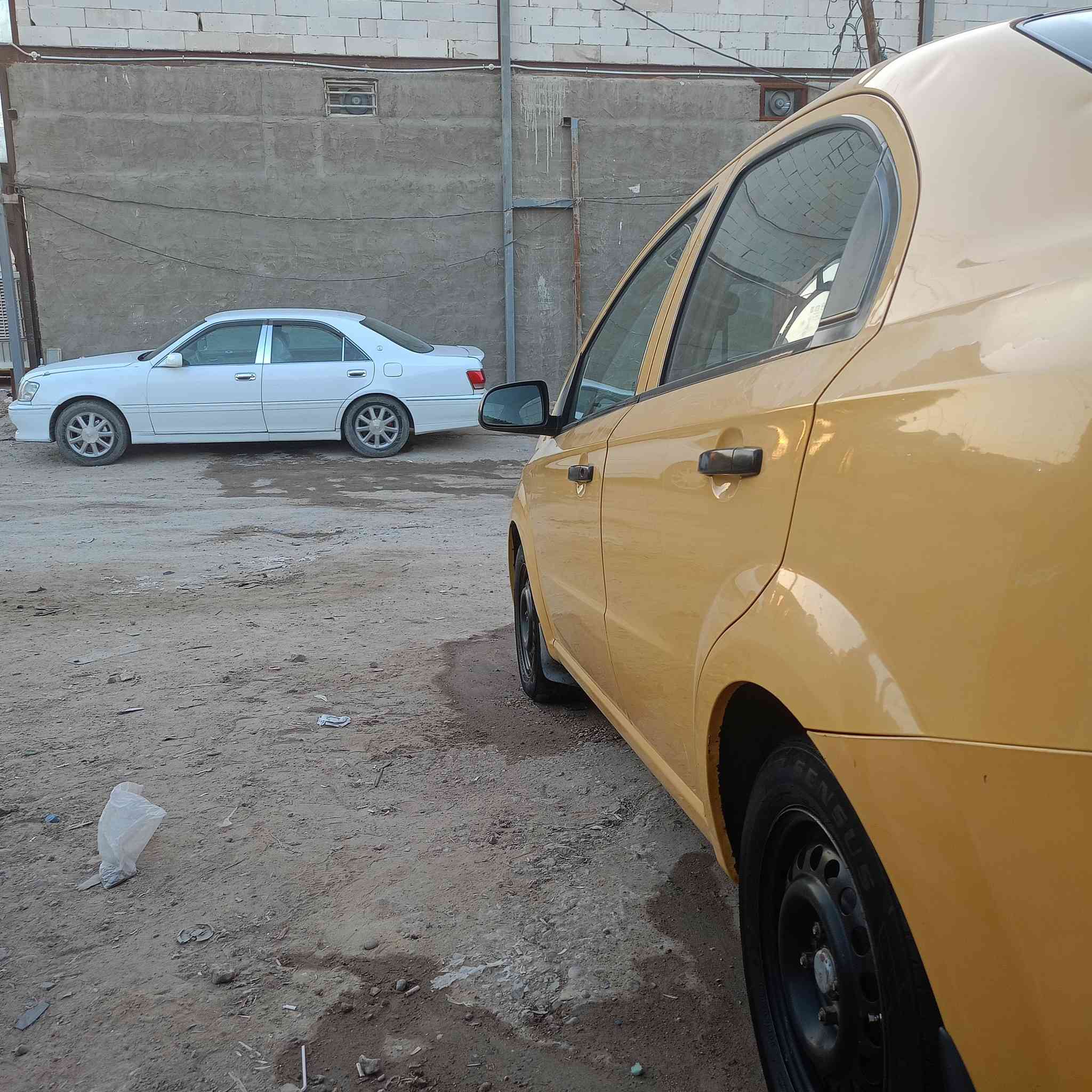 أفيو 2011 رقم بغداد بيهه قطعه وحده بنيد فقط كير عادي سياره السعر 55 بيهه مجال قليل العنوان نجف كوفه حي 17 تموز  تصال رقم ***********
