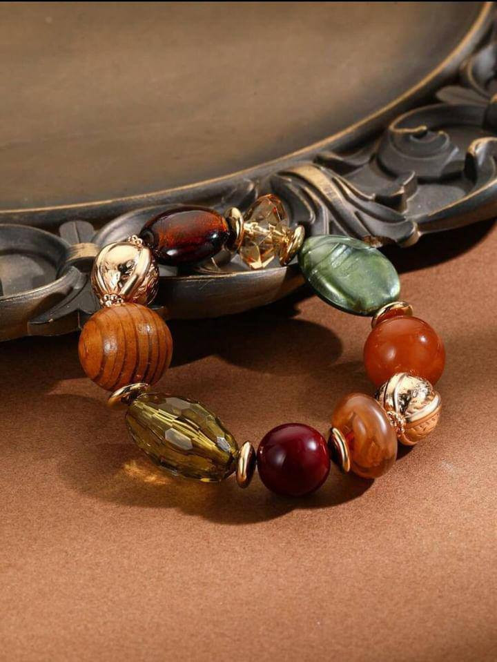 (توصيل مباشر ) 😍
كما عودناكم دوما على كل ما هو مميز من تنسيقات الاكسسوارات 🥰 
وفرنا لكم هذه الموديلات 
للحجز والاستفسار يرجى مراسلة الصفحة 
 #شي_ان
#بيع_مباشر وتوصيل خلال يوم واحد💞


**إذا كنت صاحب هذا الإعلان وتريد حذفه لأي سبب، رجاءا أرسل رسالة إلى الدعم الفني**