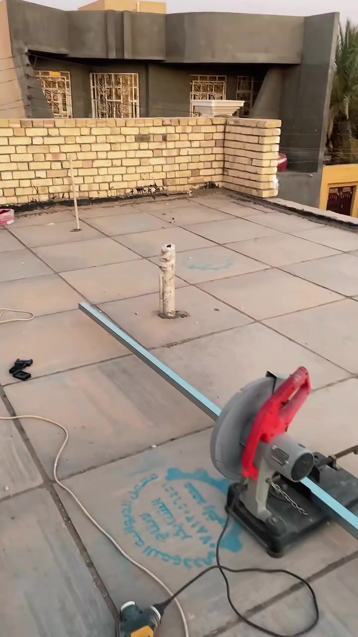 ☀️ قاف سولار للطاقة الشمسية المتجددة | QAF SOLAR ☀️

هل سئمت من انقطاع الكهرباء وارتفاع تكاليف التشغيل؟

مع قاف سولار نقدم لكم حلولاً متكاملة للطاقة الشمسية تجمع بين الجودة العالية والكفاءة الموثوقة، لنمنحكم استقلالية أكبر في الطاقة وتوفيراً حقيقياً على المدى الطويل.

نعتمد على أحدث التقنيات العالمية وأفضل العلامات التجارية في مجال الطاقة الشمسية، مع فريق فني متخصص يرافقكم من مرحلة الدراسة والتصميم وحتى التركيب والصيانة.

✅ منظومات طاقة شمسية منزلية وتجارية
✅ بطاريات ليثيوم عالية الكفاءة
✅ إنفرترات وألواح شمسية أصلية
✅ كفالة وخدمة ما بعد البيع
✅ تصميم احترافي حسب احتياج كل مشروع

🌱 استثمر اليوم في طاقة نظيفة… واستمتع بكهرباء مستقرة لسنوات قادمة.

📞 للاستفسار والحجز:

👨‍💼 المهندس حسن الحسيني
***********

👨‍💼 كرار الكلابي
***********

📍 قاف سولار للطاقة الشمسية المتجددة
حلول طاقة شمسية مستدامة

#قاف_سولار
#QAF_SOLAR
#الطاقة_الشمسية
#الطاقة_المتجددة
#منظومات_طاقة_شمسية
#الواح_شمسية
#بطاريات_ليثيوم
#انفيرتر
#توفير_الكهرباء
#كهرباء_24_ساعة
#بديل_المولدات
#الطاقة_النظيفة
#العراق
#بابل
#SolarEnergy
#Renewab
