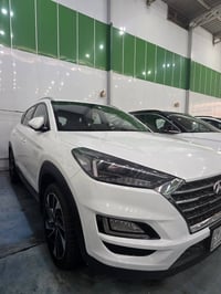 توسان ٢٠١٩ مكفولة رقم بغداد ماشية ١٢٠ الف  ٠٧٨٢٢٢٢٤٤٤٦