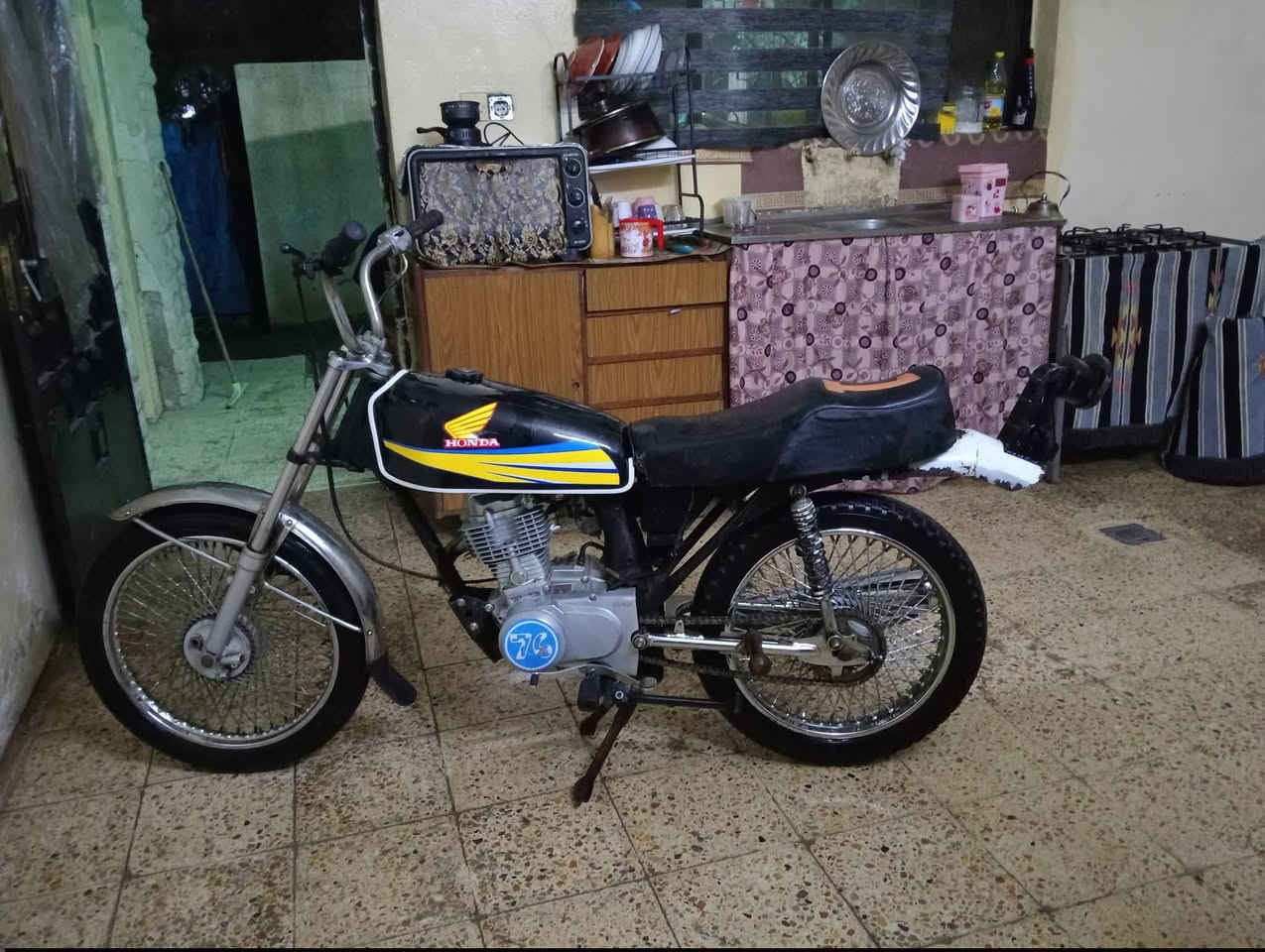 السلام عليكم ماطور بارت99999 تحريك معدل نار عربانه ستيل اكزوز نامه ايسر حي البكر السعر 300 وبيها مجال بسيط شراي اتصل***********
