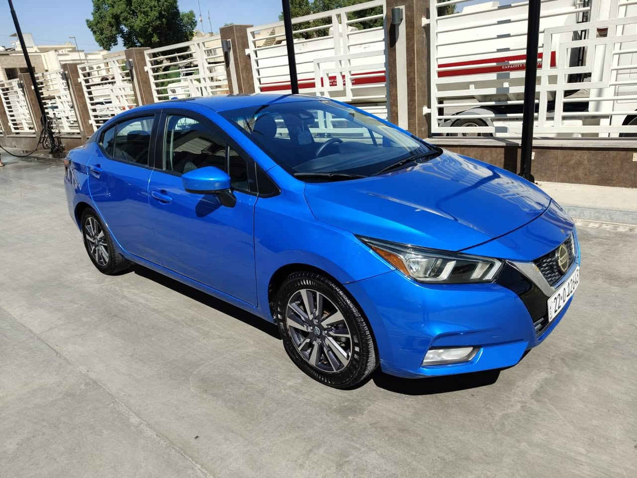 نيسان فيرسا موديل  2023  وارد امريكي حادثها بنيد وجاملغ ايسر امامي شاصي مكفول لغد مكفول
بدون دواخل رقم اربيل بأسمي هزه جديده سنويه جديده 
ترقيم جديد ماشيه 61 الف كيلو رقم الشاصي مع الصور
مواصفات
بصمه
راداد
توقف ذاتي خلفي وامامي
كامره خلفيه
حساس خلفي 
تحديد مسار 
نقطه عمياء
سياقه ذاتيه
تحكمات استيرن جهتين
شاشه  ديجيتال
شاحن موبايل لاسلكي
شاشه ابل كار
طخم تاير ياباني جديد
متصرف عليها اي شي 
تراي اربيل 
السعر 120 ورقه
العنوان بغداد جميله
***********
