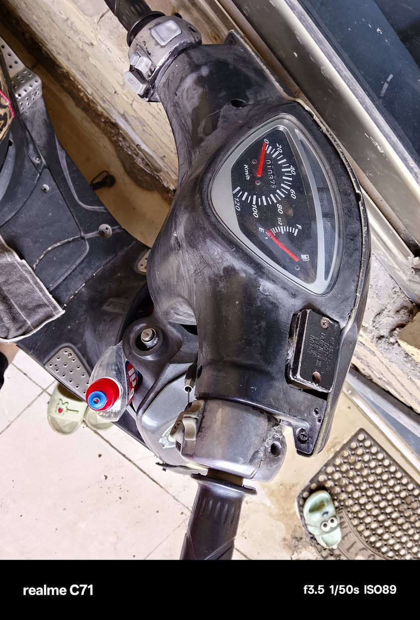 السلام عليكم اخوان دراجه ماكس عدله شلعه ومعدل خير من الله الدراجه مكفوله وكفرات كلهه بلادي ختم واحد 
السعر 350 الاستفسار عل رقم 
***********
