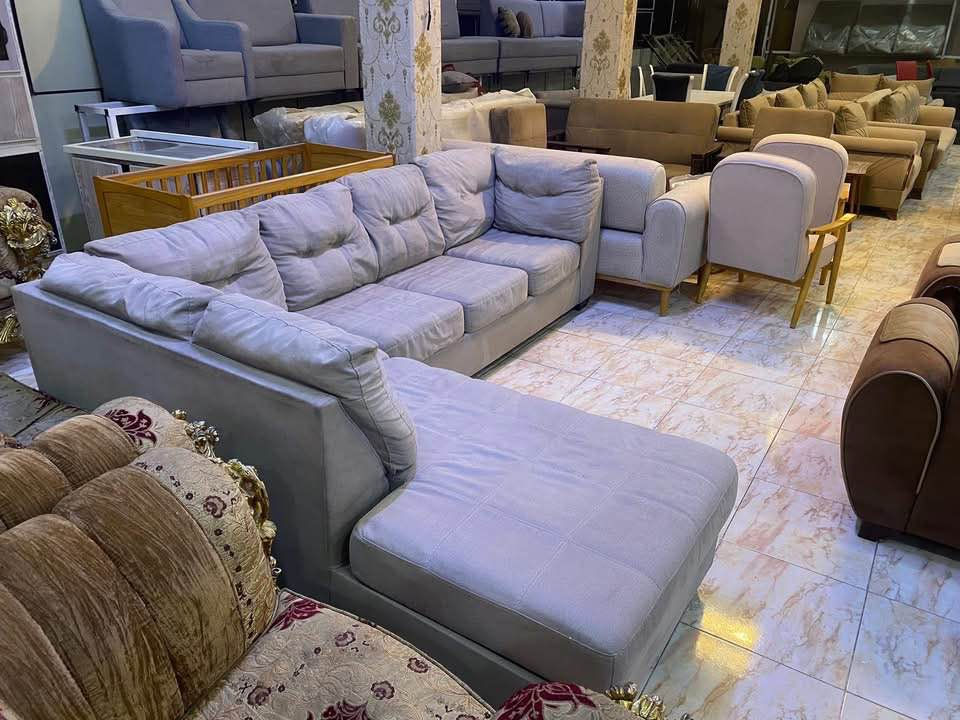 💫ديوان كورنر ماركة اشلي 8 طبي مقعد💫مستخدم 💫قماش كتان  💫مقعد طبي 💫السعر 700 الف العنوان :— بغداد __المحمودية *********** بغداد, العراق
