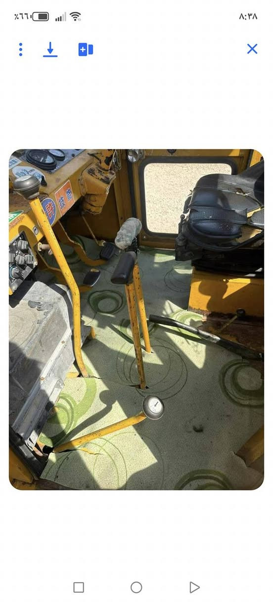 السلام عليكم
1-حادلة  دخول جديد 
2-تخم تاير جديد 
3-قمارة تبريد تدفئة 
4-فول نضافة 
5-كير عادي 
6-تاير عريض 4×3
7-كهربائيات كلها شغالة 
8-صبغ اليابان 
9-مرشات ماي تاير + رواشيش شغالات 10-مكينة هينو 
11- استفسار اكثر اتصل على الرقم وبيك خير وتدلل 
***********
