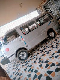 كيا بستا لبيع موديل ٩٣ سنويه ل ٢٨بشهر ٨رقم بغداد اجره صاحبهه يريد وكال...