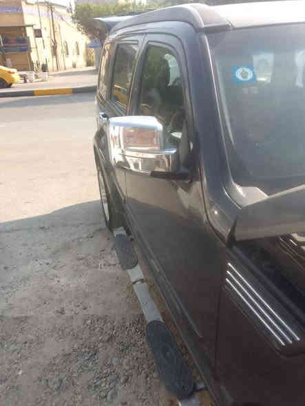 السلام عليكم دوج نترو للبيع موديل 2011 ماشيه 130 حقيقي محرك مبدل جديد سيرفس كامل هزه جديده وسنويه جديده ويه الرقم تخم تاير جديد السياره حلوه كاعده مامتعوبه مكانها الكاظميه بسمي التحويل سعرها 11 الف دولار يعني 110 ورقه 
للاستفسار 
***********
