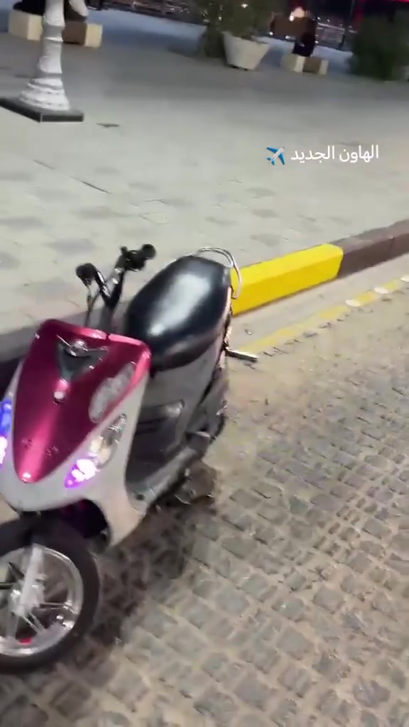 سلام عليكم دراجه ماكس قجمه للبيع دراجه نضيفه مامتعوبه دراجه مفتوحه ولفات فقط بوشه وبستم مالاتها لبلاديات ماملعوب بيهن دراجه ملحه وحلوه شغاله سلف هندر كهربائيات شغاله ماناقصها شي دبلات شغاله امامي وخلفي مكاني بصره تنومه رايدها ب 625 وبيها مجال حك جيه رقم *********** واتساب
