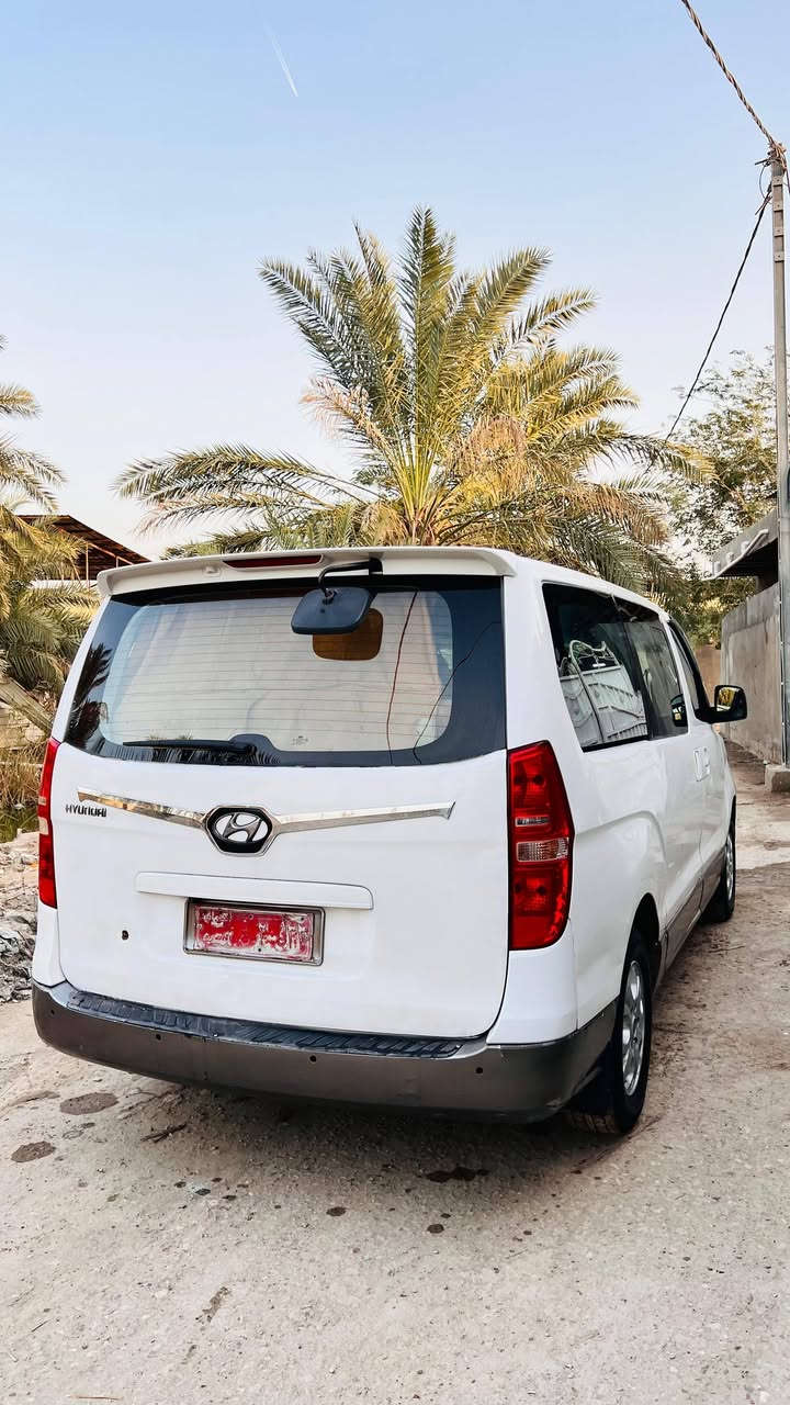 سلام عليكم ستاركس للبيع 2012  مفتوح مكينه وكير وحداده وتخم تاير وتبريد جاهزه السياره مكاني البصره المدينه بني منصور السعر 135 هاذ رقمي ***********
